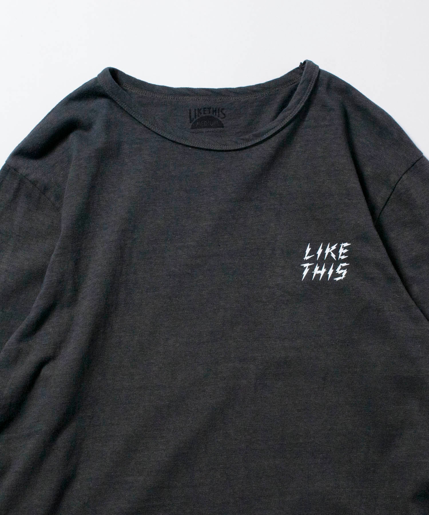 Recycle Organic Cotton Bamboo Charcoal Dye Long Sleeve - Localize It | リサイクルオーガニックコットン 竹炭染めロングスリーブ  | 眞木孝輔 | KOSUKE MAKI