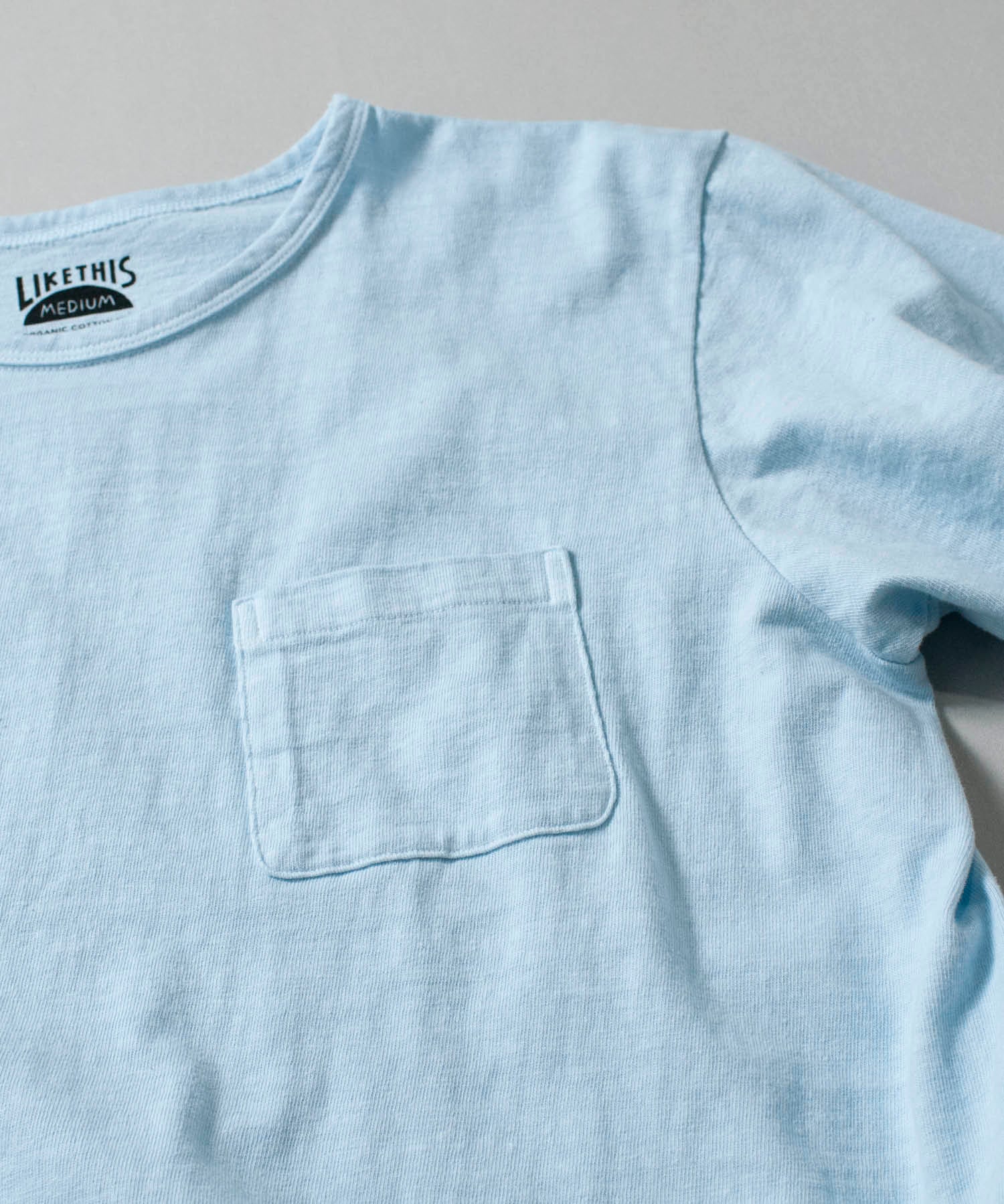 Recycle Organic Cotton Harlequin Glory Bower Dye Pocket Tee | リサイクルオーガニックコットン クサギ染めポケットTシャツ | ボタニカルダイ | 草木染め