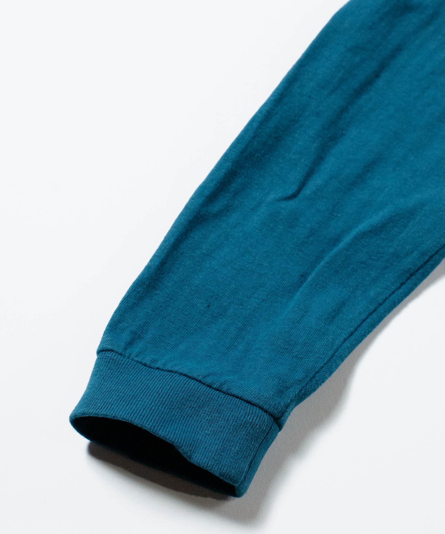 Recycle Organic Cotton Mulberry Dye Raglan Sleeve | リサイクルオーガニックコットン 桑染めラグランスリーブ | ボタニカルダイ | 草木染め