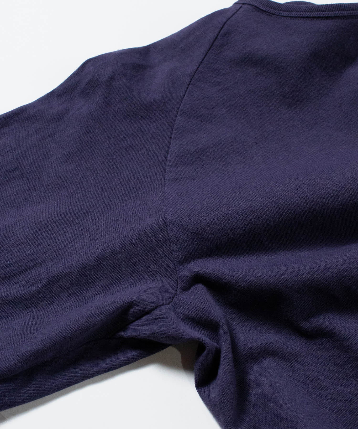 Recycle Organic Cotton Mulberry Dye Raglan Sleeve | リサイクルオーガニックコットン 桑染めラグランスリーブ | ボタニカルダイ | 草木染め