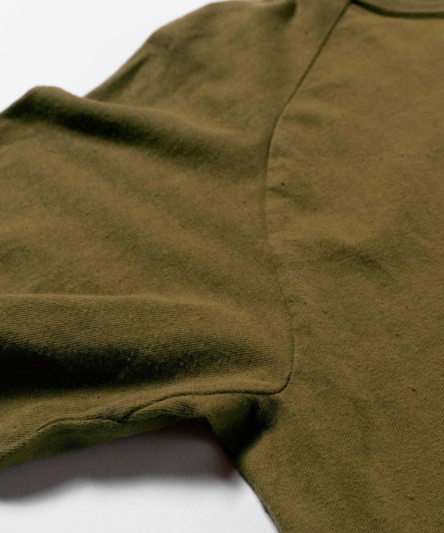 Recycle Organic Cotton Tea Leaves Dye Raglan Sleeve | リサイクルオーガニックコットン茶葉染めラグランスリーブ | 吊り編み | 草木染め