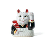 Vintage Object : 招き猫 袴 | LIKE THIS SHOP