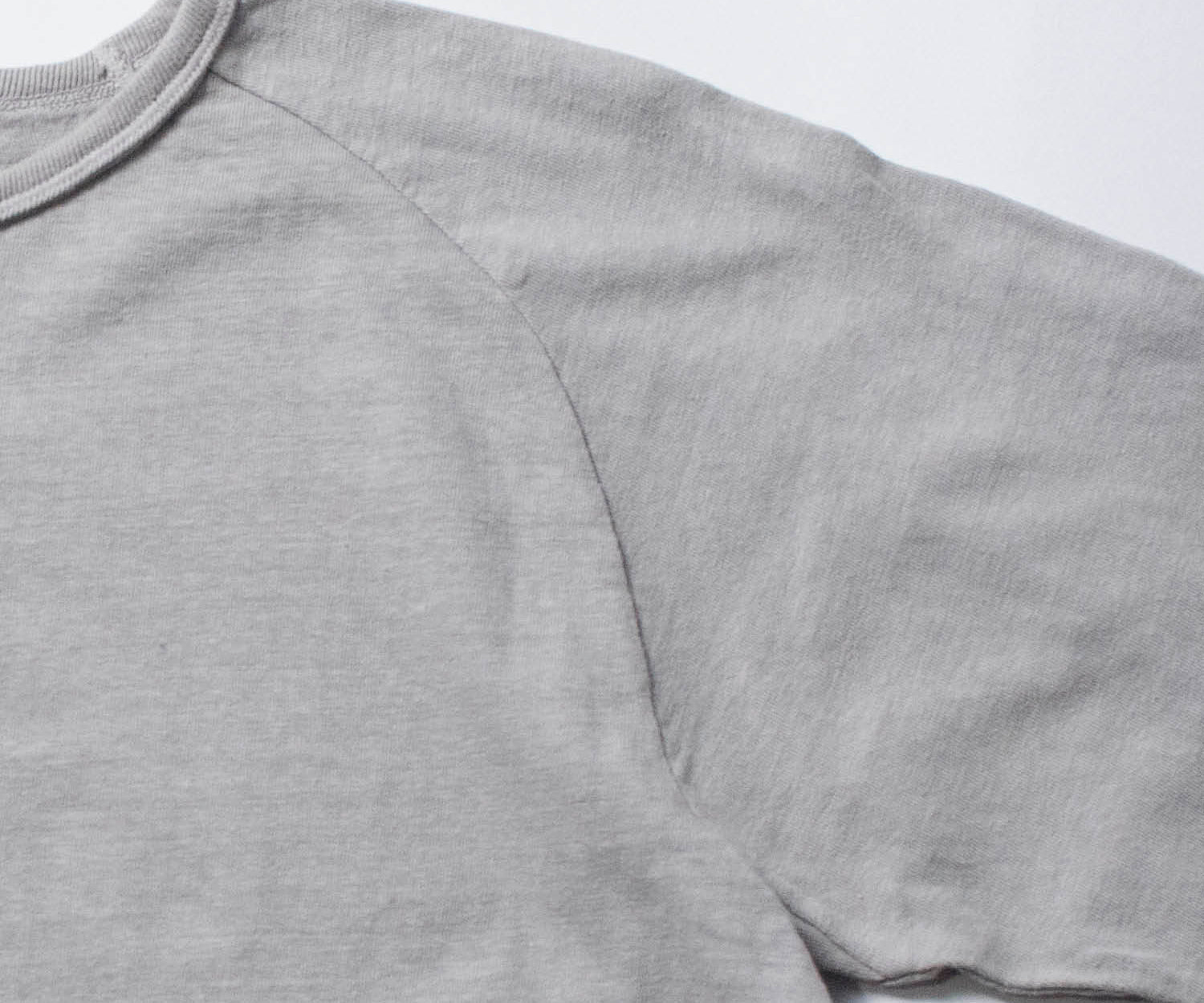 Recycle Organic Cotton Bamboo Charcoal Dye Raglan Sleeve | LIKE THIS SHOP