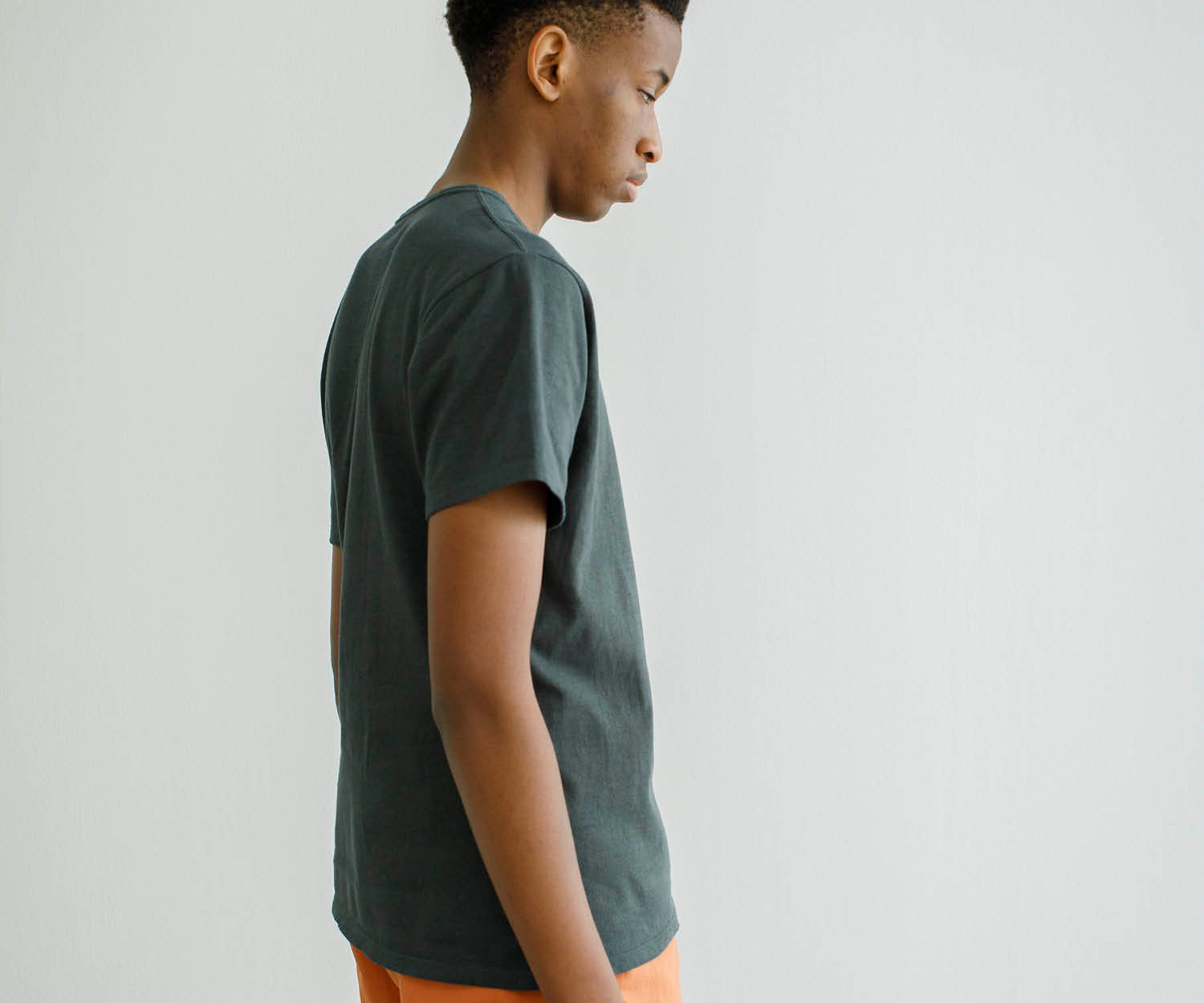 Recycle Organic Cotton Bamboo Charcoal Dye Tee | LIKE THIS SHOP