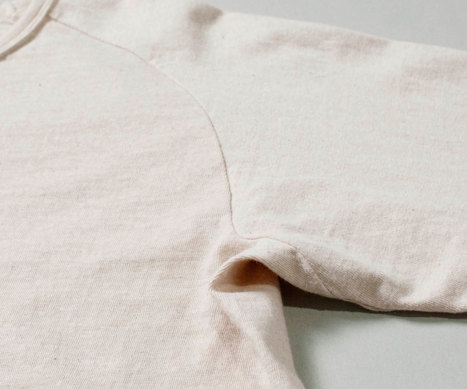 Recycle Organic Cotton Raglan Sleeve | LIKE THIS SHOP